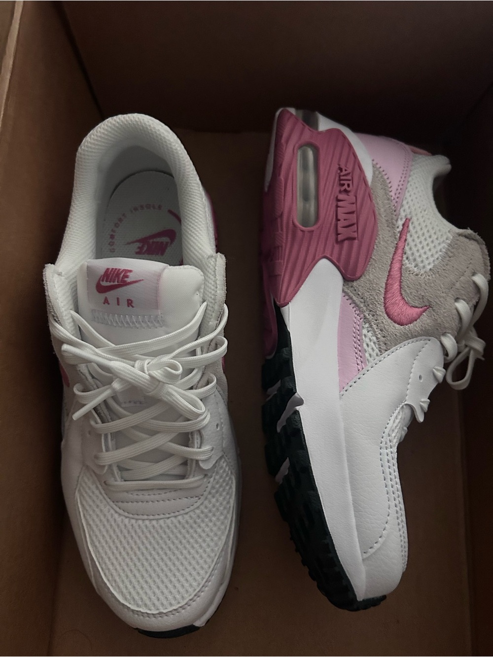 Nike Women's White and Pink Air Max essee 2026 Retro Runner - Picture 12 of 13